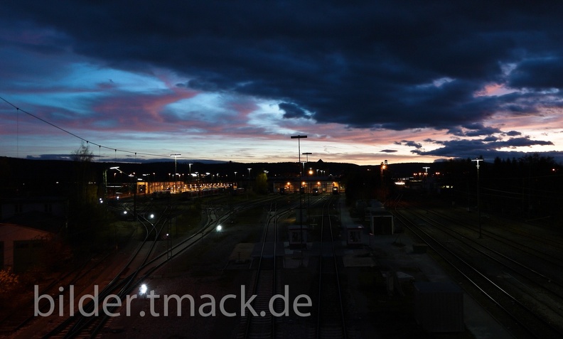 Sonnenuntergang am Bahnhof Tübingen